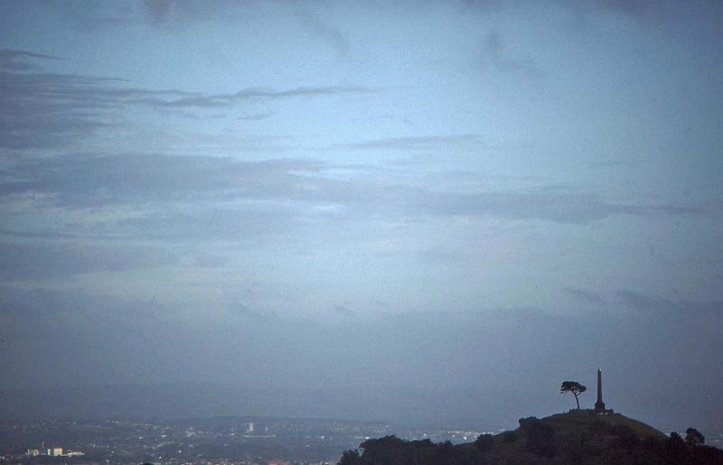 WT 0200 011-31 New Zealand One Tree Hill Aucklland.jpg